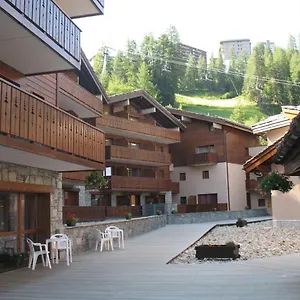 Lagrange Les Edelweiss **** La Plagne